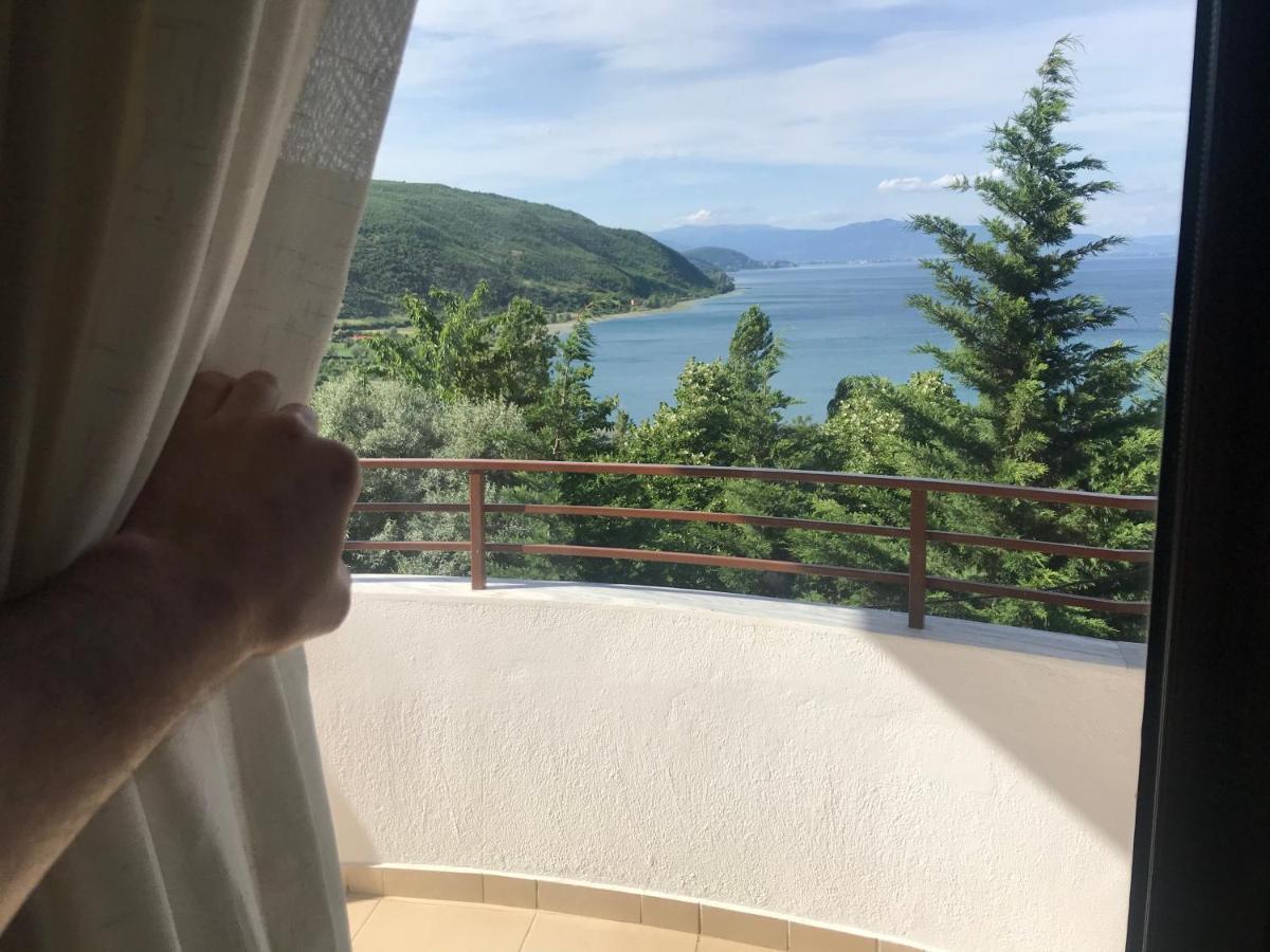Hotel Camping Lini Buitenkant foto